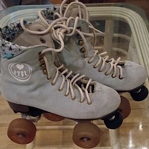 BTFL Scarlett Pro Light Blue Roller Skates 37